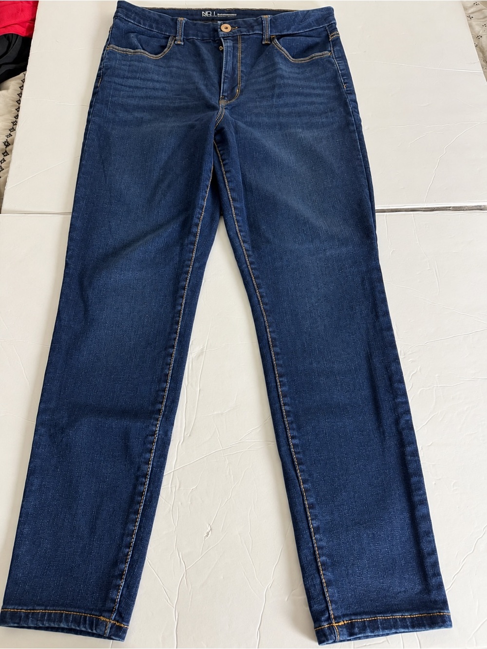 Women's Straight-Leg Jeans in Deep Indigo
